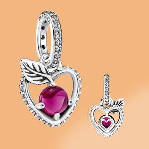 PANDORA Snow White Apple Pendant 399553C01